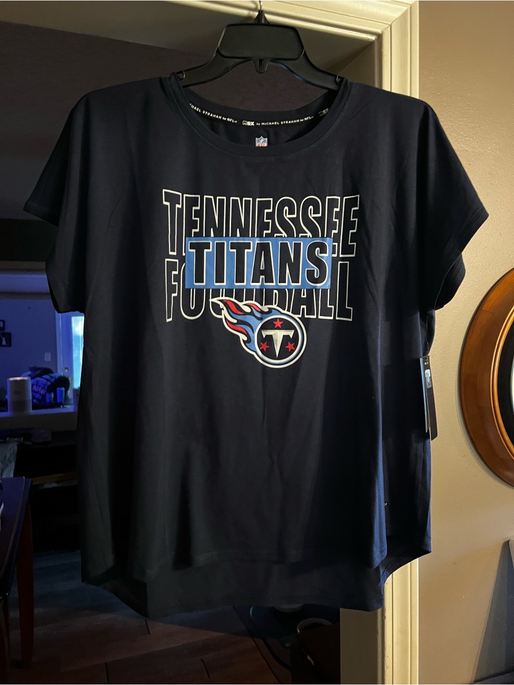 Tennessee Titans Women's Navy Short Sleeve Tee - Team Logo